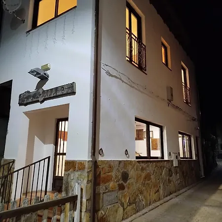 La Aldaba * Lanzahita